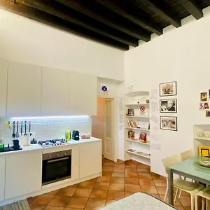 Sweet Navigli S1 Apartament Mediolan
