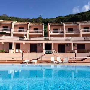 La Dimora Delle Begonie Cefalù